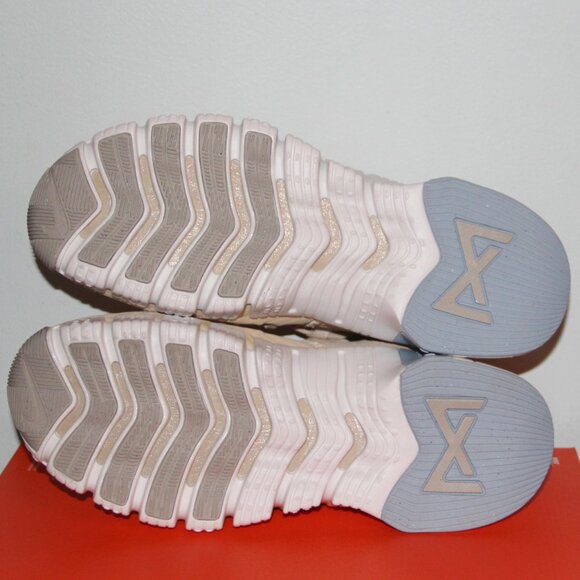 Nike Free Metcon 5 Training Shoes Womens 9.5 Sanddrift Phantom - Picture 6 of 7